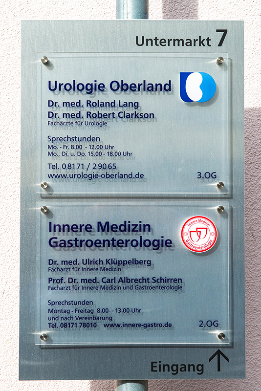 Eingangsschild - Urologie Oberland